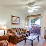 Phoenix Couples Condo With Deck And Resort Amenities!